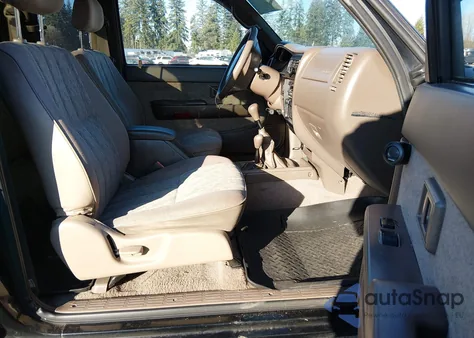 1999 Toyota Tacoma from USA, damaged, VIN 4TAWN72N5XZ553659